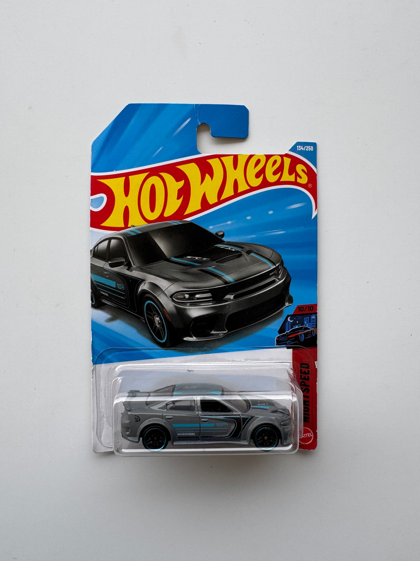 Hot Wheels - Dodge Charger Hellcat