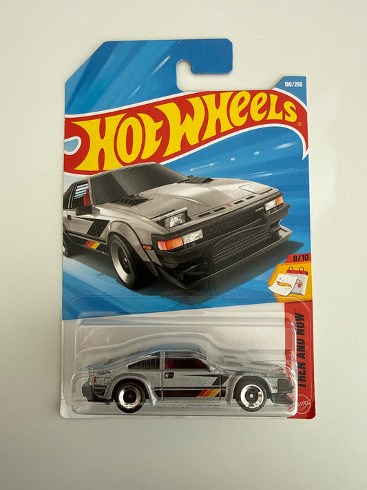 Hot Wheels - Toyota Supra 82