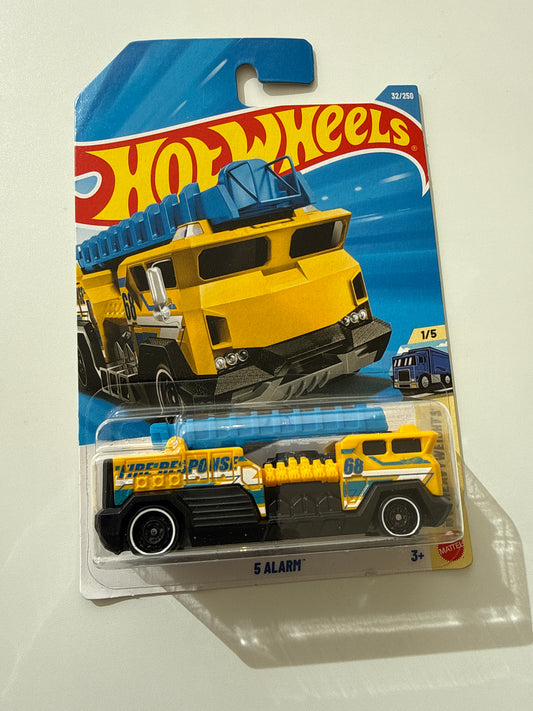 Hot Wheels - 5 Alarm