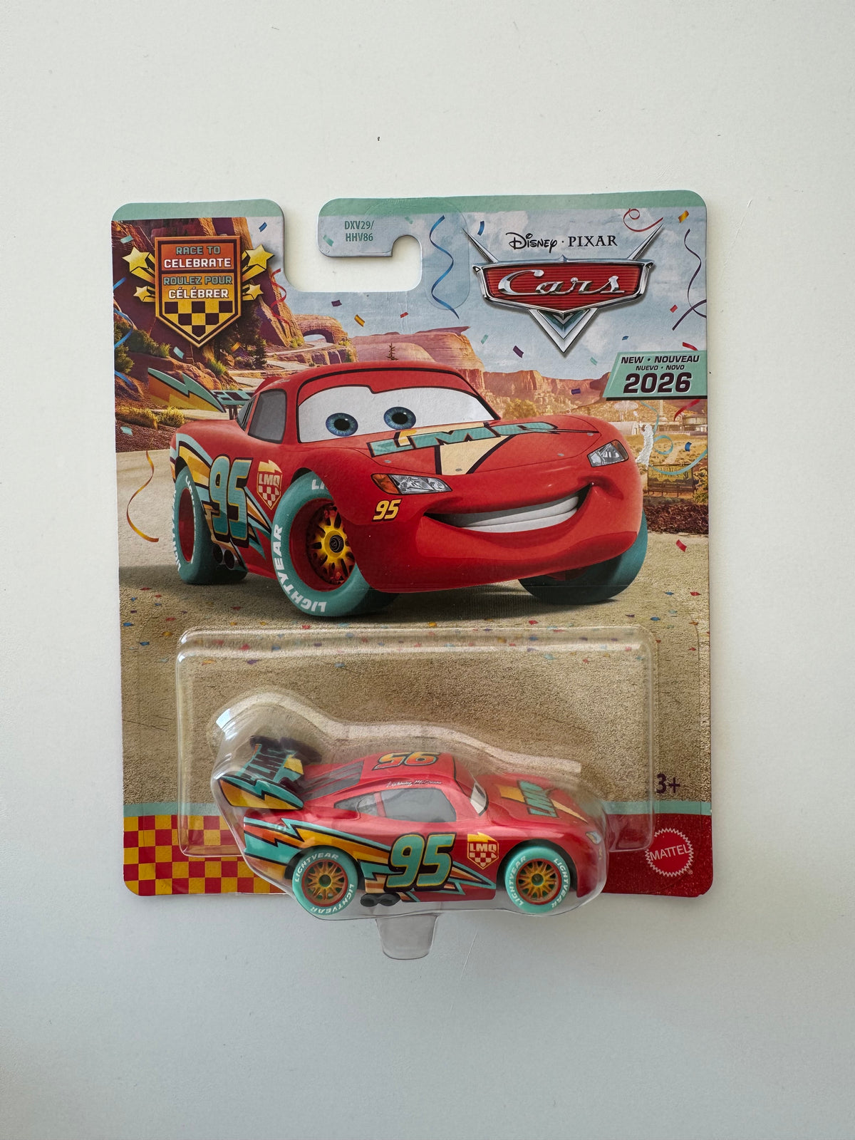 Disney - Carros Set Race To Celebrate 2026