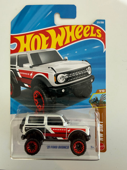 Hot Wheels - Ford Bronco 21