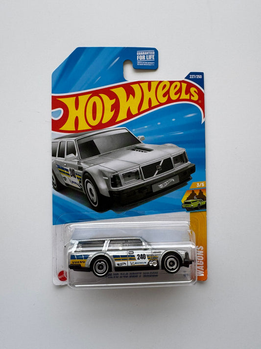 Hot Wheels - Volvo 240 Drift Wagon